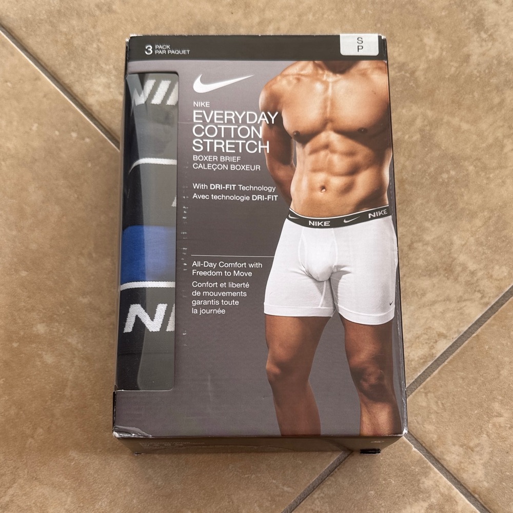 Nike Everyday Cotton Stretch Boxer Briefs - Black, Blue, White
